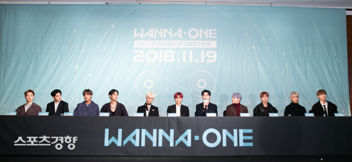 The end is visible, but it is too early to discuss, and the last emotion is standing to see that it is not the end.The group Wanna One released its last album.The title of <111=1(Power of Destiny and Power Of Destiny)>, which connects the conclusion of the series of operation, which was their concept so far, is their last and first full-length album.Wanna Ones period of activity will be 31st of next month, in other words, until this year, but rumors have been leaked about the extension of various activities, including the January concert next year, ahead of this comeback.Wanna Ones album title Power of Destiny has a narrative that boys, who are destined to break up under the theme of Power of Destiny, overcome adversity to come together again.They showed different emotions from their debut album <1X1=1(To Be One)> to <1-1=0(Nat With Out You and Nothing Without You)> <0+1=1(I Promise You)> <1x=1(Undivided and Undivided)>, passion, dedication, longing, and willingness.The last arithmetic symbols they chose were square and seem to sing the eternal value of fate.In the album, various codes symbolizing Wanna Ones number 1 were melted in various ways.In the case of the first track, Destiny, the running time was set at 1:11, and the songs included were also set at 11 songs.In this album, members Ha Sung-woon and Park Woo-jin participated in the songwriting and expanded the range of musical participation.If we do a few squares on one, it means one, and both of us (fandom) Wanables mean we are destined to become one, said member Lee Dae-hwi.Hwang Min-hyun is a song created by composers of Energistic and Put on about the title song Spring Wind which is somewhat lyrical and medium tempo.It contains the heart of each member, he explained.Kang Daniel said, It is right to say that many people are sorry or cool.Sometimes it is good, but it seems to be sad and complicated feeling. He said, I recently went to Thailand because of the reality program shooting, and I thought this trip was probably the last group trip to Wanna One.We were able to share our hearts and know each others honest thoughts after filming each other.I said I wanted to meet with you once a year because I had a good trip and good meeting later, said Ha Sung-woon, thanking the fandom Wannable. I wanted to thank the members for their understanding and consideration, and for their hard work.The word last was often exposed to the members small meetings and the messages of the members who were already released on the album.However, it is regrettable that the exact end is when, and that fans have not yet decided exactly how to take the time and organize their support.Of course, there is a position of Swing Entertainment, which is under discussion, but considering that it is not easy to push ahead unless the end of the year and the beginning of the year, which are mentioned as their closing of activities or major schedules, are planned in advance, it is not easy to understand the position of Wanna Ones agency.Wanna One will start full-scale activities starting with a comeback show broadcasted on Mnet on the 22nd.