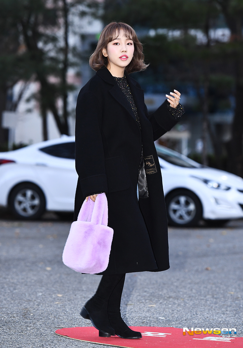 KBS 2TV Music Bank rehearsal was held at the public hall of Yeouido KBS New Pavilion in Yeongdeungpo-gu, Seoul on the morning of November 23.Singer Baek A-yeon attends the rehearsal on the day.yun da-hee