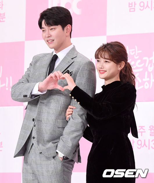 Actor Kim Yoo-jung will finally show his Drama for the first time since he became an adult. Expectations are gathering for Kim Yoo-jung, who returned to the Drama two years after the Gurmigreen Moonlight.Director Roh Jong-chan, Yoon Kyun-sang, Kim Yoo-jung, and Song Jae-rim attended the JTBC New Moon TV Drama Once Hot Clean (playplayplay by Han Hee-jung, director Roh Jong-chan) production presentation at Time Square in Yeongdeungpo, Seoul on the afternoon of the 26th.It is a Drama based on the popular webtoon of the same name, Cleaning up Hot once. It is a sterile-free healing romance that meets and unfolds with CEO Jang Sun-gyeol (Yoon Kyun-sang), a clean-up company that is more important than life, and Jil O-sol (Kim Yoo-jung), a passionate man who is more alive than clean.Kim Yoo-jung decided to appear in the Drama in January and sold out to shoot, but in February, filming was stopped due to health problems and began to receive treatment.Kim Yoo-jungs disease was hypothyroidism and devoted himself to treatment with the care of the production team to concentrate on treatment.It was originally scheduled to air in April following the original Urachacha Waikiki, which was called Once Clean Hot, but it was organized and met viewers in seven months after Kim Yoo-jung was stopped shooting due to health problems.Kim Yoo-jung reported that he was returning to filming in May and started shooting in August.Kim Yoo-jung said at the production presentation, I am working hard to adjust my condition to work healthily, and I am getting the power and shooting hard and fun because the Actors, staffs, and bishops who shoot together take care of me a lot.I think the Drama is so bright and cheerful that I can get a lot of power from filming, and I dont have to worry about that, he said.In particular, Kim Yoo-jung returned in two years after the Drama Gurmigreen Moonlight, which was in close contact with Park Bo-gum. I am still very nervous because I am surprised and nervous to return to the Drama in two years.I read the script Once I clean up hot and read it with fun, laughter and fun. It was a Drama that contains a real person story that people can sympathize with.I participated in the Drama because I thought it was a Drama that could be enjoyed and healed while watching, and I am still shooting hard. Kim Yoo-jung, who met viewers with her first adult performance, attracted attention with her mature appearance. Kim Yoo-jung said, Are you getting much thin? I tried.I lost weight because Song Jae-rim was so thin, he laughed.Kim Yoo-jung has been successful in each of his films, but Yoon Kyun-sang, who is working together, expressed his faith in Kim Yoo-jung. I was worried about the fact that romance is the first Drama to be a main character.I was worried when I first met Kim Yoo-jung, and I was worried because I was older, but Kim Yoo-jung is helping me to rely on me as a senior. I was worried about the long gap, he said, and I wanted to try Rocco before that. He also said that he was worried about the romantic comedy.There are three reasons for choosing this work: an important scenario for an actor, and the best thing about the director wanting me when he meets the director.I was also a fan of Kim Yoo-jung personally and wanted to act with Kim Yoo-jung. I thought that I could rely on him and trust him because he is a senior who has more experience as a partner than I am. Meanwhile, Clean Up Once Hot will be broadcast for the first time at 9:30 p.m. today (26th).