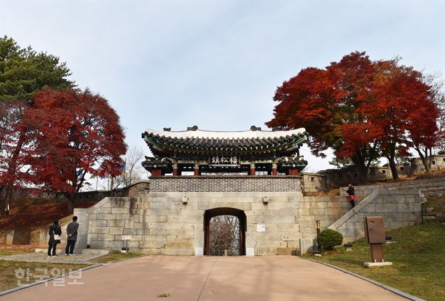 궁터 이미지
