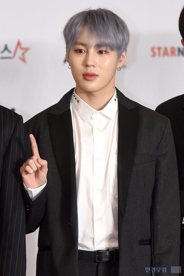 <p>Group Wanna One Ha Sung-woon, this 28 afternoon, Incheon, driving in Paradise City, the Hotel opened in 2018 Asia Artist Awards(2018 Asian Artist awards) from the red carpet to attend the ceremony for the photo.</p>