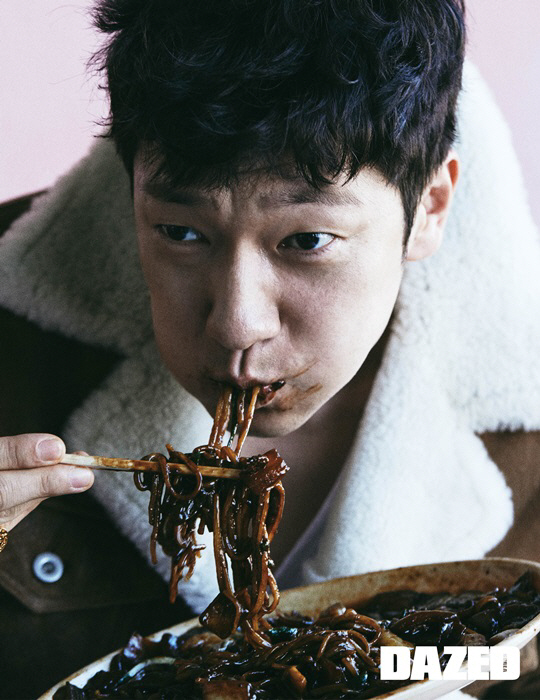 Actor Son Seokgu, who has both male beauty and mischievousness, and Boy and adult appearance, was released.In the December issue of Dayd Korea, Son Seokgu showed off his unique charm with a male-like but pure look and playfulness of the Boy.Especially, the most eye-catching thing in this picture is Eokbang. I finished a new concept picture that I had never seen before by eating a mouthful of mustang,On the other hand, Son Seokgu has played the role of Lee Jang-hyun, a Character of Maseong, which was not easily found in domestic Dramas through the Drama Best Divorce.I was able to get a favorable response from viewers by playing a Character that I can not easily understand and can not accept with my own personality.Son Seokgus true value, which is perfect for Drama as well as pictorials, can be found in more detail in the December issue of Daysd Korea.
