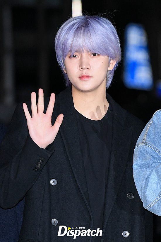 KBS-2TV Music Bank rehearsal was held at KBS public hall in Yeouido, Yeongdeungpo-gu, Seoul on the morning of the 30th.NUEST W Ren and Wanna One Bae Jin Young added a mysterious charm with purple hair.On the other hand, the Music Bank will be attended by Wanna One, NUEST W, Red Velvet, EXID, The Boys, Key, Nature, Lovelies, Stray Kids and Space Girls.Mysterious Charm (NUEST Wren)Treat a comic.Heart beat with eyes (Wanna One Bae Jin Young)Chalid.
