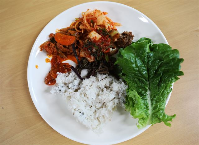 강변사리 이미지