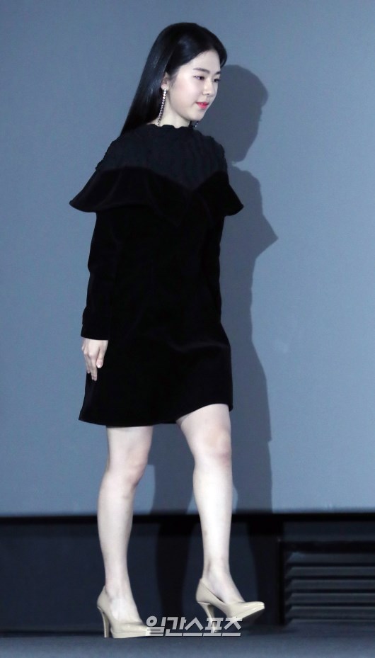 Park Hye-soo turns around if only he turns on Music The film Swing Kids (director Kang Hyung-chul) is a work that depicts the heartbreaking birth of the Ojijijol Dance Company Swing Kids, who was united in 1951 with passion for dancing, and is performed by Do Kyung-soo, Park Hye-soo, and Oh Jeong-se.Open December 19.