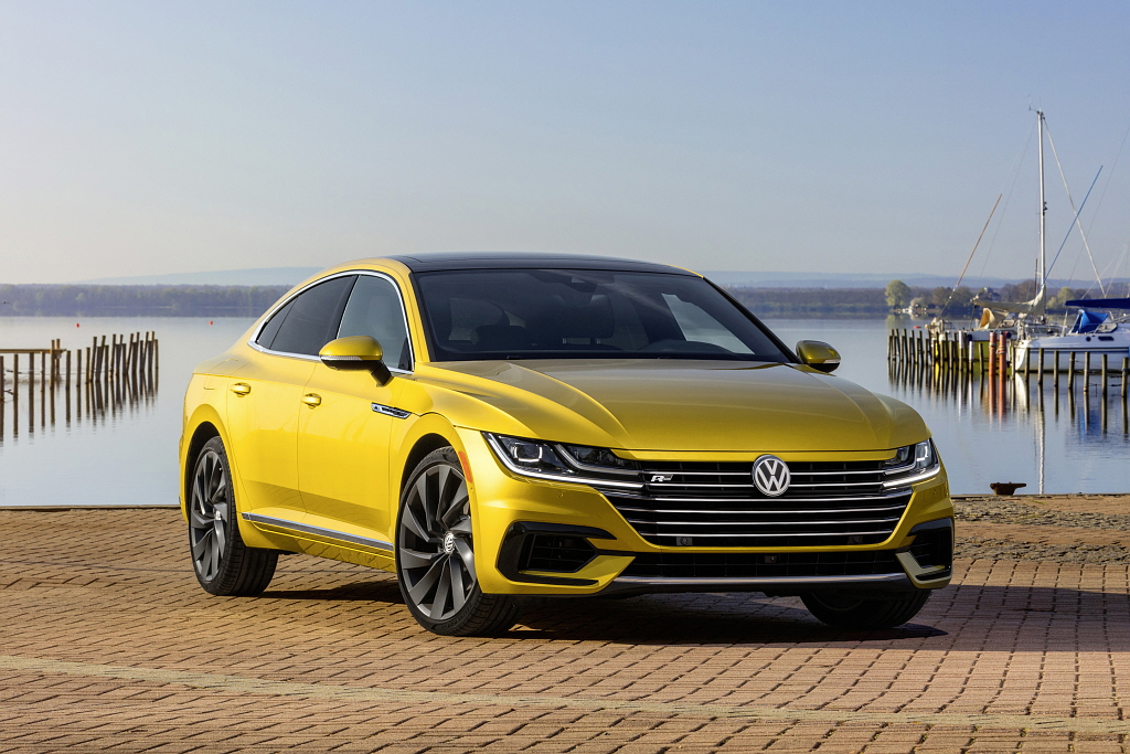 폭스바겐 아테온 국내 출시, 가격은 5216만원