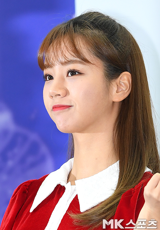 Girl group Girls Day member Hyeri Fan signing event event ceremony was held at Time Square in Yeongdeungpo, Seoul on the 5th.Singer and actor Hyeri poses.