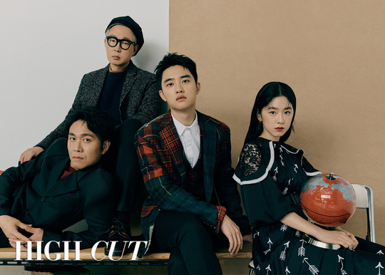 D.O. Park Hye-soo Oh Jung-se and director Kang Hyung-chul, who are three actors in the movie Swing Kids, have covered the cover of the magazine Hycutt.D.O. Park Hye-soo Oh Jung-se Kang Hyung-chul released a picture of his personality through the star style magazine Hycutt published on December 6.In an interview that followed the shoot, D.O. said, The rider is, like, the end of character, the end. The pride is strong, the bright is very bright, and the completely new character I have never shown before.I recalled the five-month tap dance special, I thought, I am a person who uses my body, so I can do it to some extent.At first, they focus on their feet and never care about their upper body. Then they have strange movements that they do not know.In my case, at some point, my left arm became a nee, and my right hand was shaking. After I got used to my feet, I made a little upper body from then on. I think I grew up with the character Rogisu in this movie, because I was Rogisu, and I learned a lot from the rider that I was trying to overcome somehow even in difficult situations.I also tried to overcome it by talking to the bishop or organizing my thoughts alone if there was a difficulty in acting. Oh Jung-se said, I was very happy to read the scenario, but I felt that it was harmonious when I gathered all the things that seemed to be heartbreaking and not fit.I think that the happiest and most painful moments of my life may come at the same time.I wanted to work on a person who was hit by the situation of I am so sick at the same time, but I was attracted to the fact that the sick person was in contact with such sentiment.As for the two actors who breathed together, I felt like a leader. I am older at age, but I am more like a brother and a brother in the movie.When I danced, I did not trust me, but I went to see the foot of the light water, and Hyesu was clear, bright, and especially friendly and naive, so I think he was well suited to the panrae.I tried to ... He was willing because he was too. Haha. If he was strong while relying on Kyungsu, he relied on Hyesu and got comfort. Park Hye-soo heard the casting confirmation from director Kang Hyung-chul, who is famous for his new actress Pro-Browner, and said, What if I remain the only taint?. I was worried about this, but it seems to have worked as a good burden.It made me really intense.I have a lot to prepare for dance, singing, foreign language, and the background of the times, so I just worked hard, and then I naturally made a layer of people called Panrae. Asked if he had any promises, he said, I think I should start practicing while watching the trend. I am a less brilliant tap dancer because I am a specialist in Kyungsu.At the same time! Ill show you.kim myeong-mi