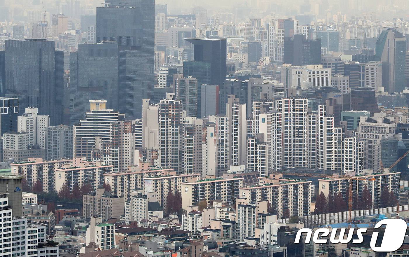 서울의 아파트 단지의 모습.© News1 구윤성 기자