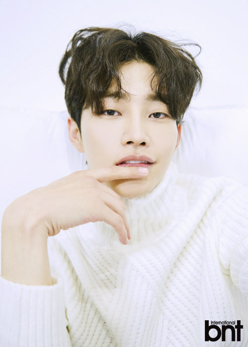 He has been walking the runway with Model and has already been five years since he turned to actor.Starting with the movie Noblesse in 2013, Drama Master - Noodle God, Black, and One Hundred Days, which has a high audience rating.Jae-young Kim and bnt, who are now building filmography solidly in the Olive Drama Eunju Room as womens Wannabe Nam Sachin Seo Min Seok, took a picture shoot.In a photo shoot with three concepts, he wore knitwear and jeans on his bed, and produced a soft charm like a Nam Sachin in a drama, and showed a unique atmosphere wearing hoodie velvet pants.In the last concept that proceeded in the background of reeds, it showed a downside from Model with a chic yet dreamy mood.Through the interview after the filming, I was able to hear the end of the work One Hundred Days of the Day which received great love.I was grateful to be able to play the character of the unleaded person, he said. If I solved the narrative of Sejabin and the unleaded person more, could not the viewers increase their immersion even if they saw it?I came out as the brother of Nam Ji-hyun in the drama, but since I was a child, I have been acting so much.Drama content, there were many D.O. and action gods, but the digestive power was different. Jae-young Kim, who did not join the shooting schedule, said, I do not know if I can go on a reward vacation and do it again, but if I have a chance, I want to be together.I met the One Hundred Days when I felt that I was moving away from the actors dream, and that I had a lot of worries about acting in the casting that continued before the appearance of Drama.When asked about the increase in the number of fans who recognized him as an actor, he said, I use public transportation, but I can not recognize much.SNS followers have increased quite a lot. He added, The audience rating is important, but now it is my first priority to concentrate on acting, he added. I tried a lot to make sure that I did not feel lacking in acting.He then showed his breathing like Ryu Hye-young, his unrequited love partner, and the actual Friend. It is a friend who makes you feel the fun of acting more and more as you breathe.I think I can learn a lot and meet this friend again. When asked about the fact that he entered a full-fledged triangle with the appearance of a young man who has been in love for 19 years, he said, Sometimes I am hurt by the comments that I am better with the reappearance.He said that the actual style of love also resembles Seo Min-seok in the drama. I am having difficulty in getting involved in one part.It seems important to concentrate on each other and respect each others work. He said, I am the ideal person who can lead and help each other mentally. I heard that I was not feeling well when I was expressionless, but there is a part that is reversed when I laugh, he said.I am a senior who has been so cool since I was working on Model, and I am sorry to hear that I resemble him, he said.I thought I could show me through my job as an actor, he said. I felt uneasy about the future because I had a lot of time to live as a model and to be a white water.He was happy just to postpone, and there was a moment when he wanted to give up his job as an actor.I did not think it was getting better when I was working, but it was the hardest time of the beginning of this year, he said. I heard the news suddenly two days before shooting.I can not believe anything and I was skeptical about the job of actor. I thought I would quit acting, but I finally made a good result and I am grateful that I was able to inform the actor Jae-young Kim. I want to be an actor who can show myself, not an actor who pretends to show something special.I was able to learn a lot from the scene because the movie was shorter than Drama, but I had a long time to breathe together, he said. I contacted Ryu Joon-yeol and his close brother and brother in the play. I became comfortable.I learned from my heart that I should really postpone it, he added.