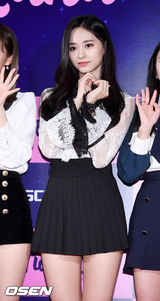 쯔위 이미지