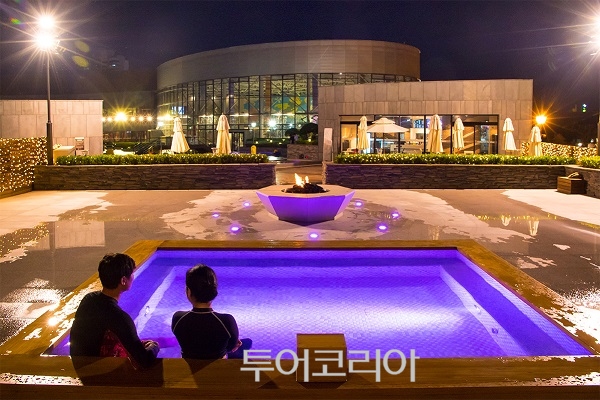 더 편안 리조트 이미지