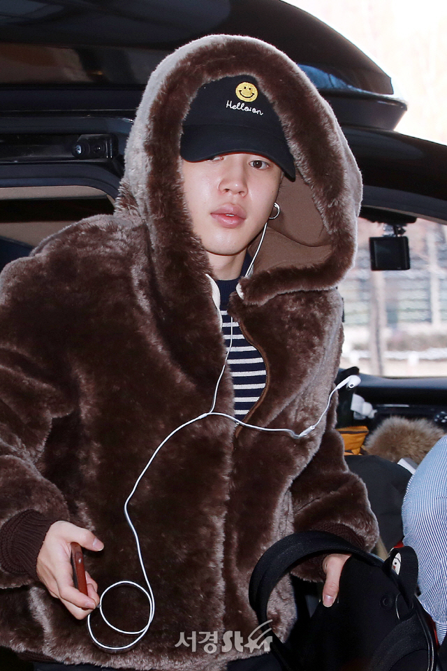 BTS (BTS) member Jimin is leaving for Taipei.