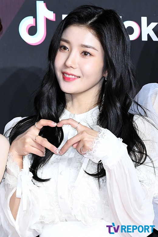 예쁨그자체 이미지