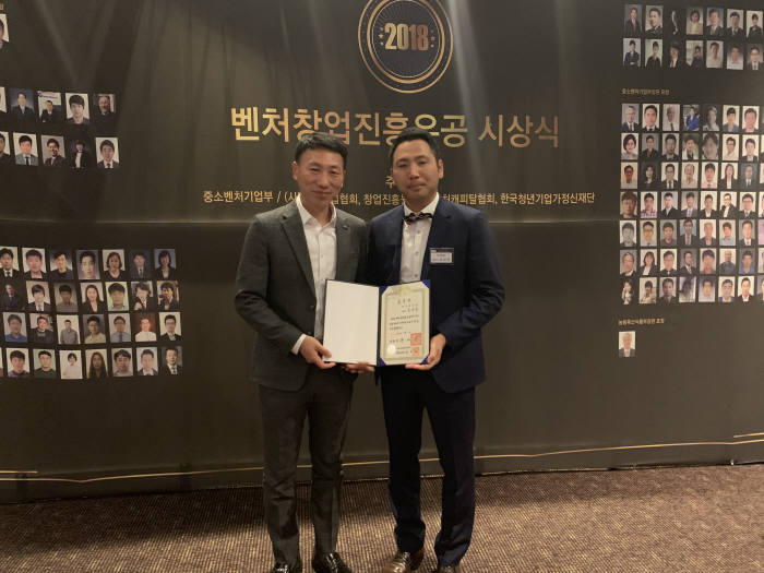 더블유피 이미지