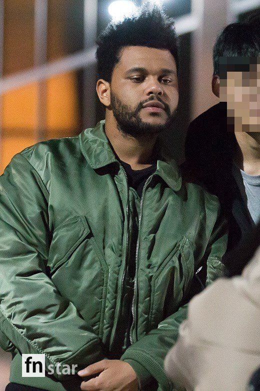 Canada-born world-renowned songwriter The Weeknd arrived at Gimpo International Airport on a private plane in Bali, Indonesia, for his first concert in Korea on the afternoon of the 13th.Wickend, who pioneered the PBR & B genre, which combines electronica, rock, hip-hop, and R & B, has also appeared in the Forbes magazine cover as the fourth highest income cellar in the United States.In addition to Cant Feel My Face, The Hills and Starboy, which reached number one on the Billboard, 50 songs have entered the Billboard charts and three Grammy Awards-winning Powers.Meanwhile, the concert of Hyundai Card Culture Project 28 The Weekend will be held at Gocheok Sky Dome on the afternoon of the 15th.