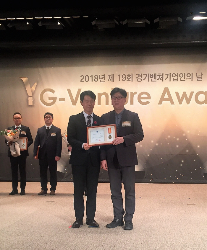 인트로 이미지