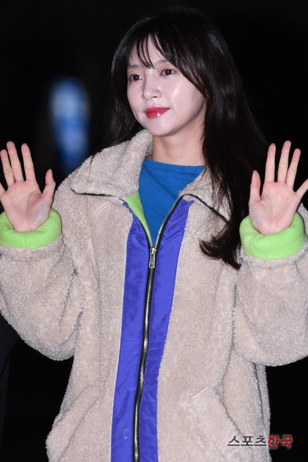 라붐 해인 '미모가 짠'(뮤직뱅크 출근길)