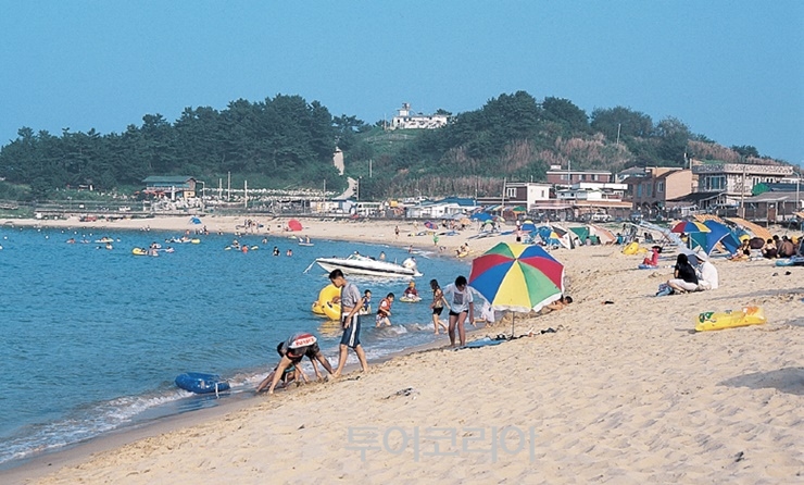해변 이미지