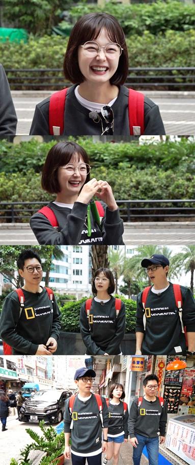 Actor Jeon So-min reveals his heart for marriageSBS Running Man, which will be broadcast on the 16th, will be decorated with the second Mission Year-end Settlement Race, which collects all of the Global Failure Missions and re-challenges, and the commission challenge of Yoo Jae-Suk X Ji Suk-jin X Jeon So-min team will be unveiled.Earlier, they hoped to succeed in Hong Kongs various food, but after Okinawa cotton hell, they fell into Hong Kong cotton hell and gave a big smile. Jeon So-min found Newlyweds who took a wedding shoot during the mission.Jeon So-min looked at Newlyweds who had no intention of wedding photography with a happy expression and suddenly shouted I want to marriage and embarrassed Ji Suk-jin and Yoo Jae-Suk.Jeon So-min said, I wished to be lucky because I could not marriage in Running Man.I do not think I can marriage, he laughed with a painful confession.On the other hand, the three people faced another crisis because of the new mission that reminds them of hell more than silver hell.Yoo Jae-Suk X Ji Suk-jin X Jeon So-min, a trio of Hong Kong trio, can be confirmed at Running Man which is broadcasted at 4:50 pm today.