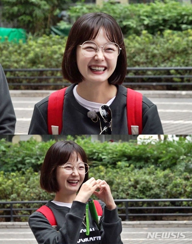 Jeon So-min, who has seen a newlywed couple who has no intention of wedding photography in a recent recording in Hong Kong, shouted, I want to marriage too.I begged too much to be lucky at Running Man. I spent my luck. I do not think I can marriage.It aired at 4:50 p.m. on the 16th.