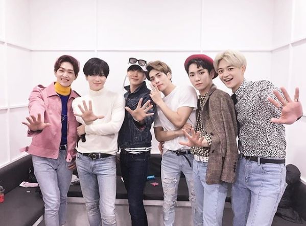 Group SHINee member Jonghyun has been leaving the world for a year, and his colleagues are missing.Leeteuk posted a past photo of his SNS on the afternoon of the 18th with five members of SHINee including Jonghyun.With the photo, he said, I think its been a long time since I looked back.Even if it is not every day, please remember it very often today. I feel lighter when I see it, Leeteuk said, expressing his affection for the late Jonghyun who went to sleep.On the same day, SHINee member key posted a video on SNS that played a stage rehearsal with Jonghyun and expressed his longing for the deceased.Musician Deer Cloud Nine, who was a close friend of the deceased, also posted on SNS I miss you a lot and miss you.Singer and musical actor Jay Min also posted a picture of white chrysanthemums on his SNS, which was a member of SM Entertainment and was a member of the agency like the deceased.Singer IU paid tribute to the deceased with a songAt the debut 10th anniversary concert held at The Star Theater in Singapore on the 15th (local time), IU sang the song Depression Clock by Jonghyun, saying, I will sing for someone who is not on the original list but really missed it.Jonghyuns agency SM Entertainment posted a video on the official SNS and SHINee SNS on the 18th to commemorate the deceased.In a video made by woven photos at the time of Jonghyuns activities, SM Entertainment said, Jonghyun. I remember you. I love you forever.Meanwhile, Jonghyun died on December 18 last year at the age of 27.