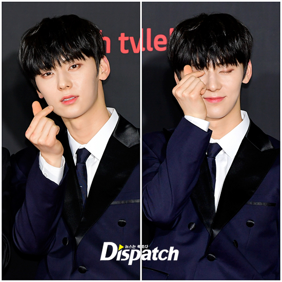 The 2018 KPMA Korea Popular Music Awards Ceremony red carpet event was held at the 5th exhibition hall of the Gyeonggi Goyang Korea International Exhibition Center on the afternoon of the 20th.Wanna One Hwang Min-hyun captivated Sight with a charming pose on the day: sweet smiles and superior visuals stood out.Meanwhile, 2018 KPMA, which is co-MC of Super Junior Lee Tae-kwon and Actor Jean Se-yeon, is NCT127, Kwon Byung-ho, The Boys, Red Velvet, Roy Kim, Mamamu, Momoland, Ben, Bitubi, Super Junior, (Woman) I-DLE, OH MY GIRL, Wanna One, Chol, Cheongha and others will appear.