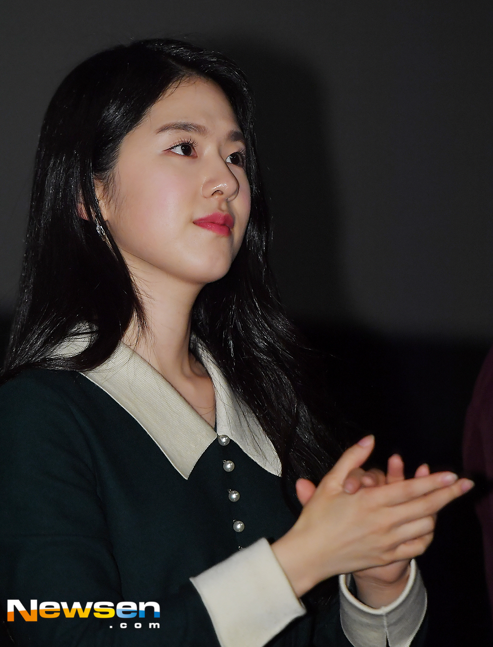 The movie Swing Kids (director Kang Hyung-chul) stage greeting was held at CGV Mokdong branch in Yangcheon-gu, Seoul on the afternoon of December 22Park Hye-soo attended the ceremonyMeanwhile, Swing Kids is a film about the birth of the heartbreaking birth of the Ohapjijol dance group Swing Kids, which was united in 1951 with passion for dancing, and Actors Do Kyung-soo (Exo Dio), Park Hye-soo and Oh Jung-se performed.expressiveness