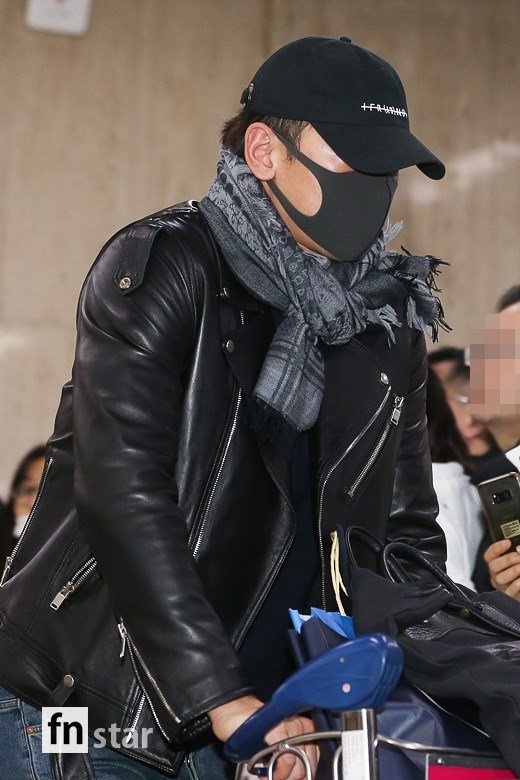 Actor Rain - Kim Tae-hee and his wife finished their Rain official schedule at Japan on the afternoon of the 22nd and Entrance through Gimpo International Airport.