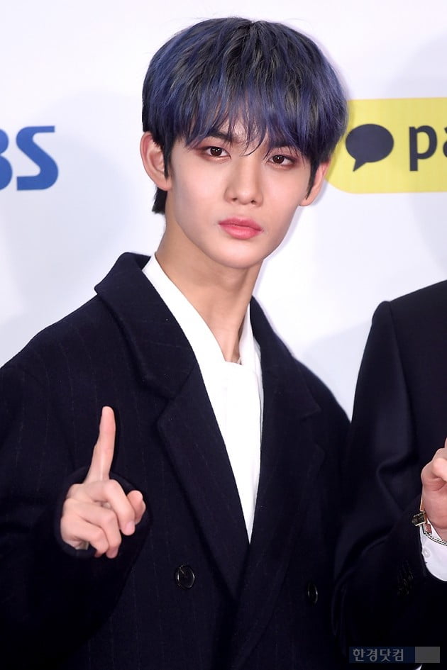 Group Wanna One Bae Jin Young attended the 2018 SBS Song Daejeon red carpet event held at Gocheok Sky Dome in Gocheok-dong, Seoul on the afternoon of the 25th.
