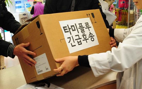 뉴시스