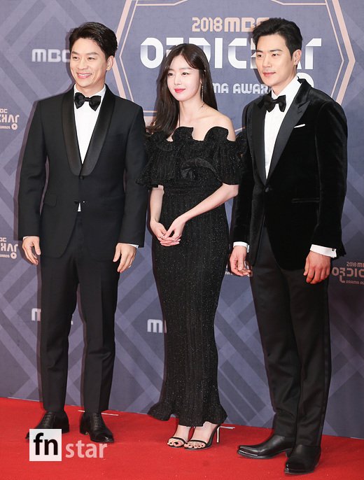 Actors Jung Sang-hoon, Han Sun-hwa and Kim Kang-woo attended the 2018 MBC Acting Grand Prize photo wall event held at the MBC Media Center lobby in Sangam-dong, Seoul,