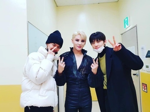 Singer Junsu has certified his friendship with junior group Wanna One Hwang Min-hyun and Bae Jin Young.Junsu said on his instagram on the 3rd, I am busy, but I am a superstar Min Hyon and a camp who came to see Elizabeth.Min Hyon, who said that he was grateful for coming to the invitation, said that he was grateful to him because he had been ticketing every time and watched musical. In the public photos, Hwang Min-hyun and Bae Jin Young are posing affectionately for Junsus musical scene.The warm visuals of the three people attract attention.Meanwhile, Junsu is appearing in musical Elizabeth after the recent release.