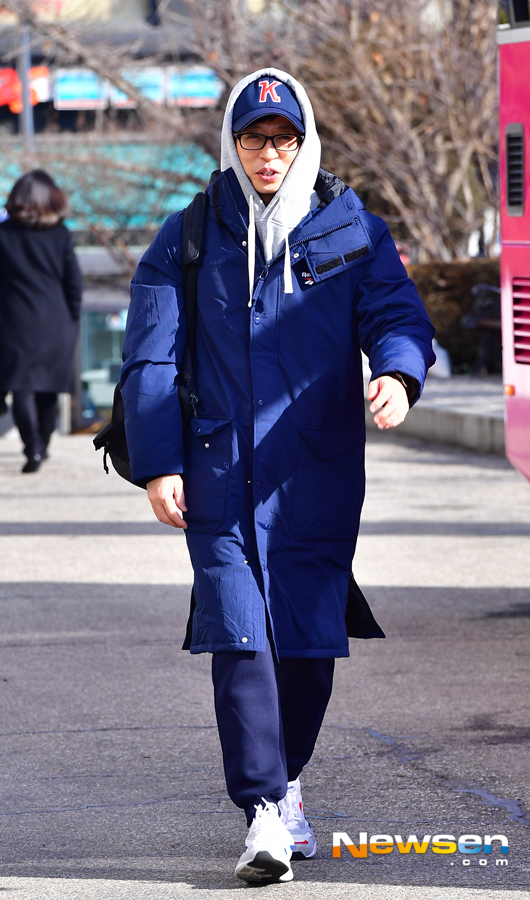 KBS 2TV Happy Together Season 4 recording was held at the KBS annex in Yeouido-dong, Yeongdeungpo-gu, Seoul on the afternoon of January 5.Yoo Jae-Suk attended the ceremony.Jang Gyeong-ho