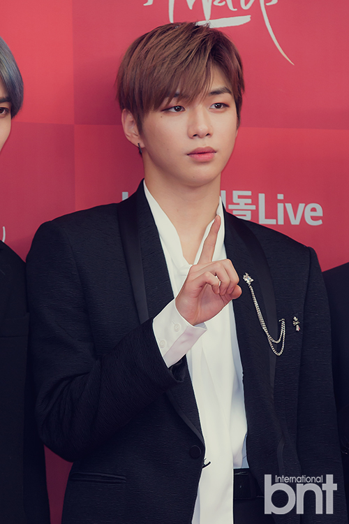 The 33rd Golden Disc Awards photo event was held at Gocheok Sky Dome in Guro-gu, Seoul on the afternoon of the 6th.Group Wanna One Kang Daniel poses.