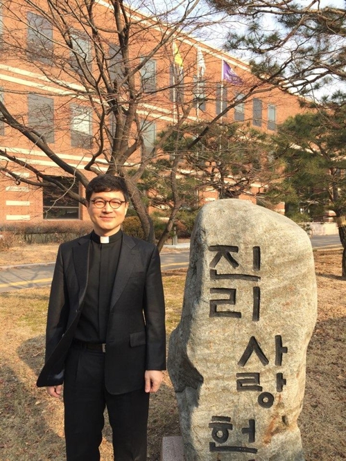 '산스크리트어 통사론' 번역한 가톨릭대 교수 박문성 신부