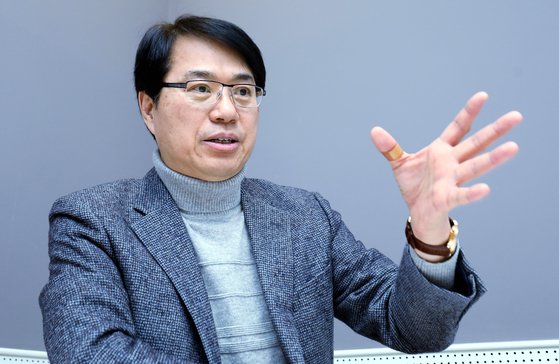 옥동석 교수