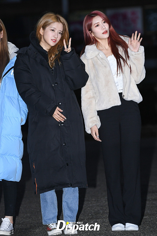 KBS-2TV Music Bank rehearsal was held at KBS Public Hall in Yeouido, Yeongdeungpo-gu, Seoul on the morning of the 11th.WJSN Exi laughed when he heard the confession of the fan who visited the scene while having photo time with the reporters.On the other hand, Music Bank will be attended by Luna, Apex, Cheongha, Enflying, WJSN, Lovelys, DiCrunch, Berry Berry, One Earth, Gracie, Knack, and Uptension.ear yomi instinctthe atmosphere of leadersBlucky, rabbit eyes.
