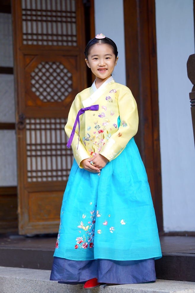 더품격 이미지