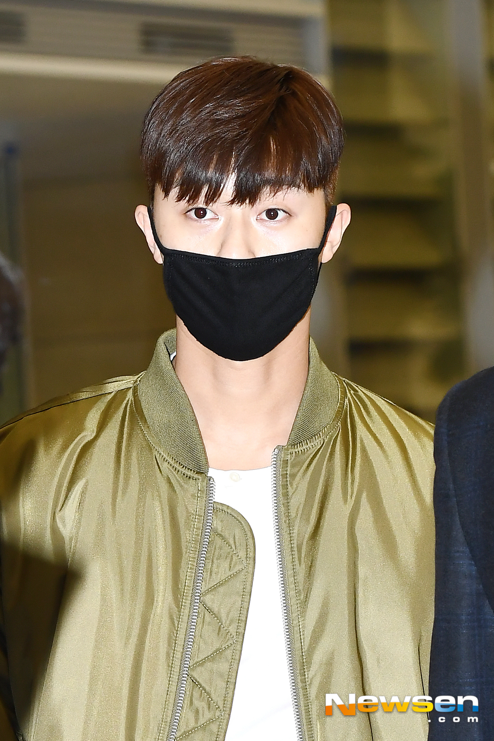 Actor Park Seo-joon arrived at Incheon International Airport in Unseo-dong, Jung-gu, Incheon on the afternoon of January 15 after finishing the AD shooting.Actor Park Seo-joon is entering the country with an Airport fashion.exponential earthquake