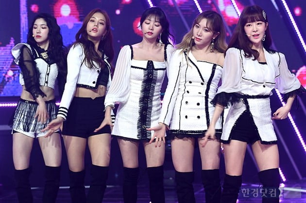 The group LABOUM is performing at the MBC Music Show Champion on the afternoon of the 16th at MBC Dream Center in Goyang City, Gyeonggi Province.