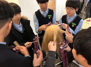 H style 헤어살롱 이미지