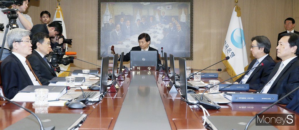 탕탕탕 이미지