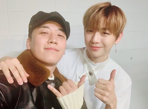 Group Wanna One Kang Daniel has released a photo taken with Big Bang Victory.Kang Daniel posted a picture on his 25th day, Winning Brother!! Thank you so much for coming to the concert. Thank you so much for coming to see me.In the public photos, the two men showed off their friendship with a shoulder pose and certified the meeting.The fans responded in various ways such as Both are so warm, Do not cry today and Winning the victory.On the other hand, Wanna One, which belongs to Kang Daniel, will perform on the second day of the last Wanna One concert Therefore at Gocheok Sky Dome in Guro-gu, Seoul.