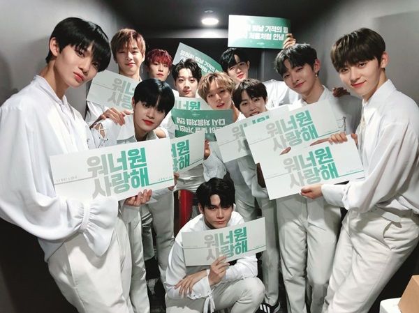 After the solo concert, the group Wanna One completed the entire schedule; although its activities as Wanna One are over, the 11 members make a new challenge in their respective positions.Wanna One held the 2019 Wanna One Concert Therefore at Gocheok Sky Dome in Guro-gu, Seoul for four days starting from the 24th, and decorated the group activities.Wanna One is a project group formed through Mnet entertainment program Produce 101 Season 2.This concert was held on December 31 last year to make a last precious time with Wanna One, who had been contracted for a year and a half with fans who gave generous love.They met with a total of 80,000 fans over the four days.Since it was the last place with 11 members of Wanna One, the members gave an exciting subcommittee through their SNS after the performance.Kang Daniel said, Weve been running too many ways together. Weve been so good and I think well be cooler in the future.Im going to ask in my heart as the best and best group. Thank you. Kim Jae-hwan said: Ive been working as a Warner One and Ive learned so much and Ive been able to grow more.I am sincerely grateful to the members who have been together as a Wanna One and our Wannable who have always been a great force. Bae Jin Young said in his handwritten letter, I always appreciate and love our members who have stayed without shaking.Even if 11 people are scattered, we will do our best on the spot and meet at the top with everyone laughing. Leader Yoon Ji-sung was impressed by the photo of the members back and the All Eye Warner Two Warner One group greetings of Wanna One.The group Wanna One ended the long run for a year and a half, but the members are ready for another start and take a second leap.First, Kang Daniel is preparing for his solo debut with the goal of coming April; he said on live broadcasts: See you in April, Ive already done a lot of sketches.I think its fun to be so excited, I hope so much. Kim Jae-hwan and Ha Sung-woon also debut solo.Ong Sung-woo will start his career as an actor. He has confirmed his appearance as a male character in JTBCs new drama The Eighteen Moments.Hwang Min-hyun plans to join the group New East, and Lee Dae-hui and Park Woo-jin are preparing a new group with Lim Young-min and Kim Dong-hyun who acted as MXM.Yoon Ji-sung will be on stage with the musical Days of the Day, and Park Ji-hoon will hold a solo fan meeting next month and meet with fans.Li Kwan Lin and Bae Jin Young have opened an official fan cafe to actively communicate with fans and expect a variety of future appearances.Wanna One, who won the title of Monster Rookie with his endless talent and talent, is attracting many peoples attention to the flower path that will be unfolded by those who are on another starting line.