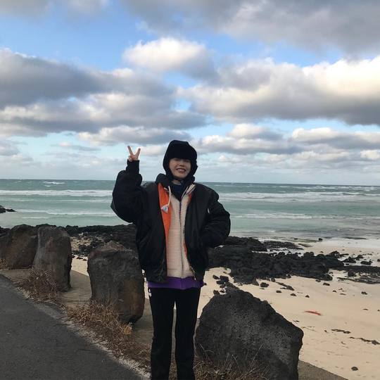 Singer IU has released a photo of a holiday in Jeju Island.IU posted several photos on February 1 with an article Lets rest well on Instagram.The photo showed IU showing off her fairy beauty in the background of Jeju Island, and she said she came to Jeju once again through the Instagram story.IU appeared on JTBC Your Song on January 31 and showed a beautiful live stage and collected topics.hwang hye-jin