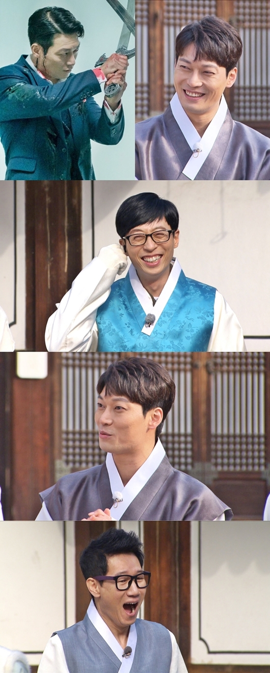 Actor Park Hoon will unveil another Yoo Jae-Suk Midam.On SBS Running Man, which will be broadcast on the 3rd, actor Park Hoon, who showed off his intense presence in the recent drama Memories of Alhambra Palace, plays Cha Hyung-seok.Park, who first appeared in the entertainment with Running Man, made everyone laugh by revealing his cute feeling that the heart is going to burst now from the opening greeting of the recording.Park then talked about his relationship with Yoo Jae-Suk in the past and said, I was greatly impressed by Yoo Jae-Suk.Park said, One day, Yoo Jae-Suk came to the musical scene that appeared with Jung Jun-ha, and all the actors were very excited. But I did not come for a long time.I was really impressed by the way I was encouraging and greeting each of the staff. He revealed the warm heart of Yoo Jae-Suk.On the other hand, Park said that he had met Ji Suk-jin on the radio, but Ji Suk-jin did not remember his relationship with Park Hoon and said, I am so impressed because my eyes are sad.Ji Suk-jins Memory Force victim was reborn again. When Yoo Jae-Suk said, Even Park Hoons hometown is Ji Suk-jin, Gangwon-do. Park Hoon said, Right.So I gave you the phone number first day, so I exchanged the number. In addition, Park Hoon made an incredible performance as the first appearance of the arts, and Hyun Bins re-born as a cute artistic rookie in a chilling bug can be seen in the special Running Man, which is broadcasted at 5 pm on Sunday, 3rd.Photo = SBS