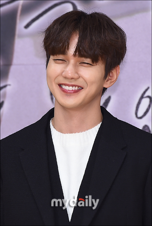 Actor Yoo Seung-ho has signed an exclusive contract with the BS Company.Yoo Seung-ho, who is loved as Koreas representative actor with his warm appearance, solid acting ability and unique soft charm, continues to be more active as a family member with the BS Company, which belongs to Actor Kim Tae-hee, Seo In-guk, Han Chae-young and Ishian.Yoo Seung-ho, who made his debut as a child actor in the drama Goshi Meat in 2000, intensely imprinted the three names of the public through the movie Home, which caused Baek Sook syndrome in All States in 2002.It showed the acting power and lovely charm that are not bound to the frame, and captivated the public at once.Since then, dramas such as Taewangsa Shinki, Seondeok King, God of Study, Flame of Desire, Musa Baekdongsu, Lord, Not Robot, Musa, Musa, Fourth period reasoning area, Blind, Chosun Magician, Bongi Kim Sundal From genre to genre, it has been showing its true value as an actor in various works regardless of age and genre.Especially, delicate emotional acting that rings the heart is not only adding depth as the work is repeated, but also showing wonderful growth as an actor so that the next work is expected.The innocent smile that shook the All States is recognized as the best actor with acting ability and stardom, adding to the appearance of the trademark that melts the womans heart and masculinity.Yoo Seung-ho, who has steadily built up his career as an actor with such steady work activities, will be more active with the BS Company.We are very pleased and confident to be with Yoo Seung-ho, who has both acting and starry, said a BS company official. We will generously support the BS Company to meet with the public through good works that can further enhance the charm of Yoo Seung-ho.I would like to ask for your interest and expectation for the move of Yoo Seung-ho, which will fly even more. Meanwhile, Actor Yoo Seung-ho, who will make a new leap with the BS Company, will take a break after the end of the SBS drama Revenge Returns and review the next work.