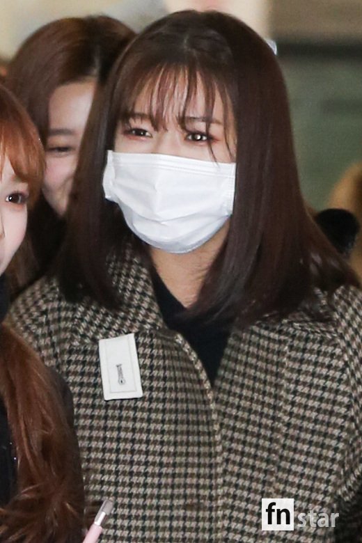 Group IZ*ONE arrived at Gimpo International Airport from Japan Tokyo after completing the album promotion activity on the afternoon of the 9th.