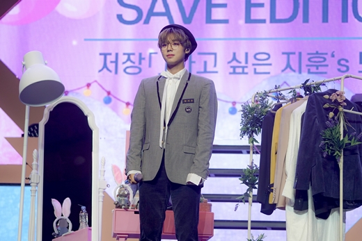 Bae Jin Young, Yoon Ji-sung and Kim Jae-hwan from the group Wanna One appeared as a fan meeting guest of Park Jihoon.Park Jihoon met with fans at the Seoul Kyunghee University Peace Hall on the 9th, opening the 2019 Asian fan meeting Seoul First Edition.At 2 pm fan meeting, Park Jihoons dog Max came to the stage, but at 6 pm fan meeting, Wanna One members Bae Jin Young, Yoon Ji-sung and Kim Jae-hwan appeared as gifts.In the talk that followed, Yoon Ji-sung said, I am more sticky than Ji Hoon does.Its so beautiful, how can you keep it down?Bae Jin Young, who usually played a lot of pranks on Park Jihoon, expressed his affection, saying, I am a friend-like brother, comfortable and playful.Kim Jae-hwan said, I want to have Park Jihoons charm, he said. I have a lot of charm, good looks, and I want to have a lot of things, but I also went to the gym and said, I am not now, I do not have a time.